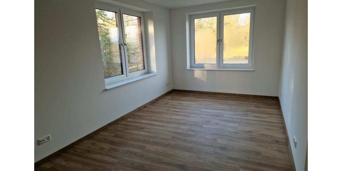 Etagenwohnung Reinfeld (Holstein) - 3 Zimmer, 83 m&sup2;, 1.300&euro; | Angebot:25432295