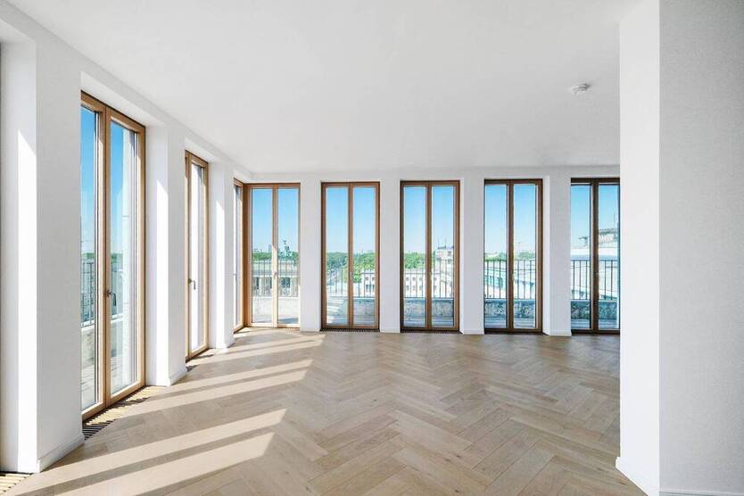 Berliner Prestige-Adresse: Einzigartiges Domizil mit Blick auf das Wahrzeichen der Stadt