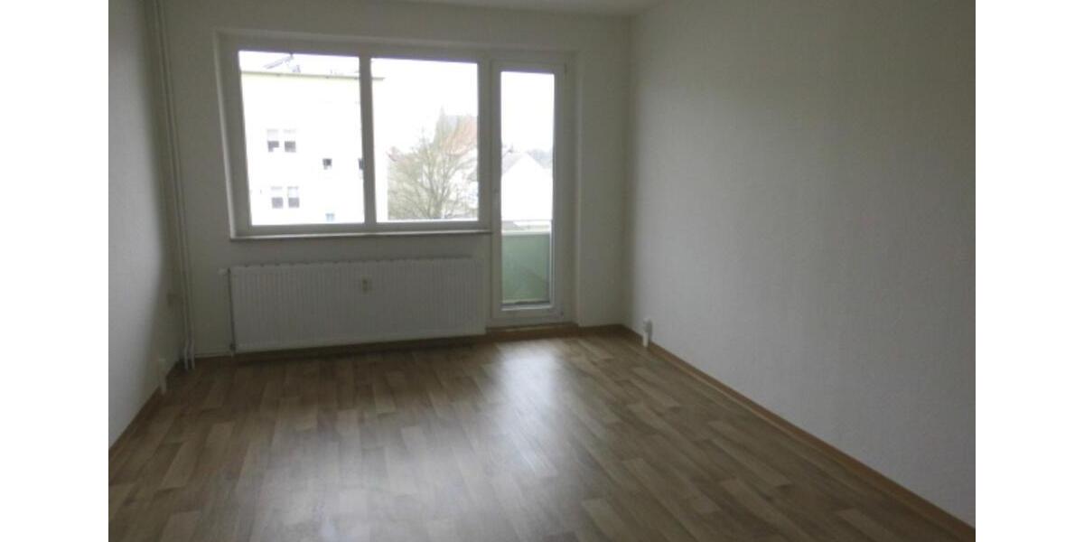 Etagenwohnung Strasburg (Uckermark) - 2 Zimmer, 51 m&sup2;, 296&euro; | Angebot:23511760