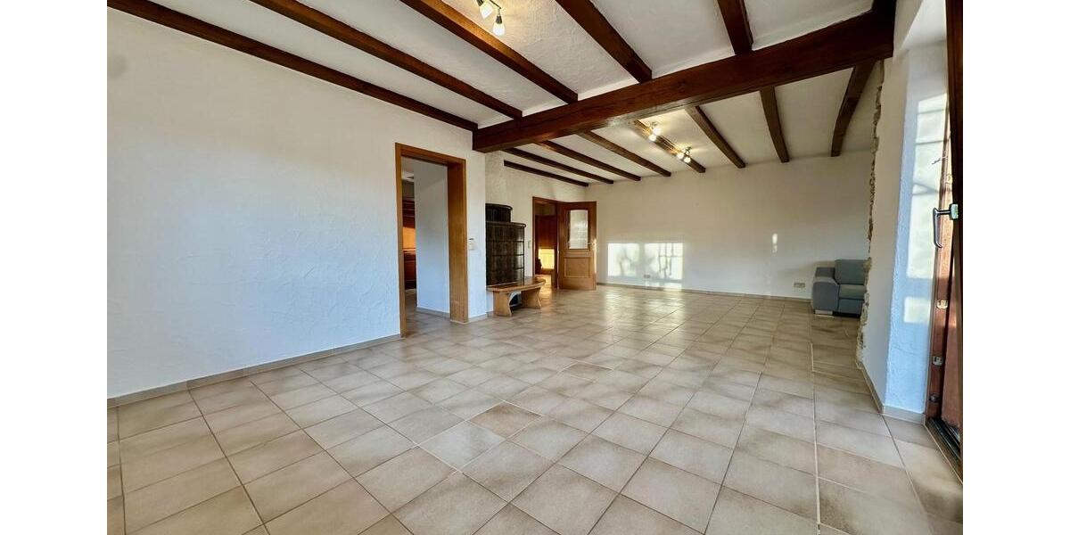 Erdgeschoßwohnung Aichtal - 3.5 Zimmer, 150 m&sup2;, 2.500&euro; | Angebot:24819324