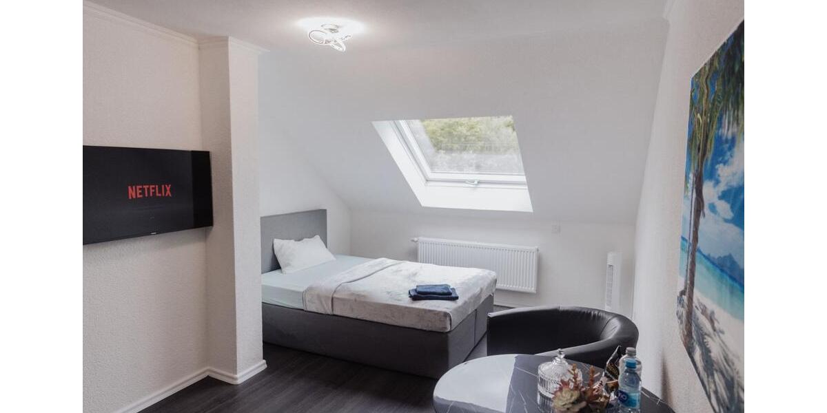 Dachgeschoßwohnung Köln Porz - 1 Zimmer, 20 m&sup2;, 799&euro; | Angebot:24757130