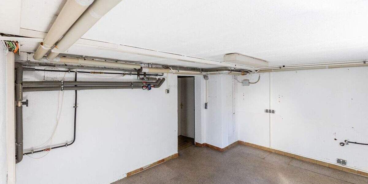 Einfamilienhaus Bischofsheim - 5 Zimmer, 4.260&euro; | Angebot:25660962