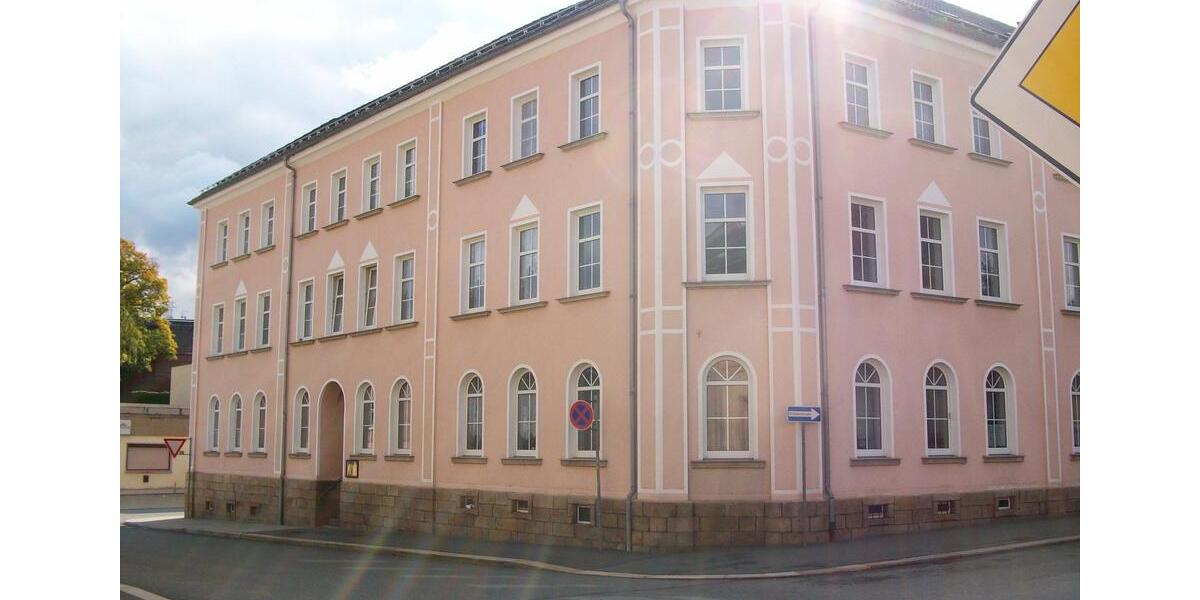 Hochparterre Lengenfeld - 2 Zimmer, 53 m&sup2;, 240&euro; | Angebot:25126830