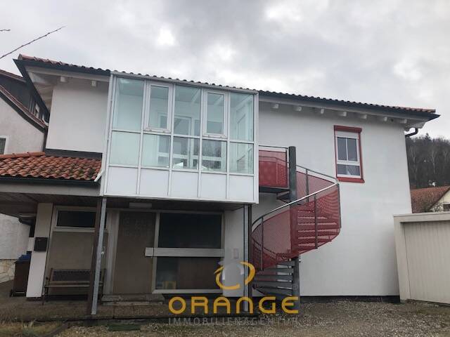 Etagenwohnung Saal an der Donau Saal - 2 Zimmer, 99 m&sup2;, 790&euro; | Angebot:26402088
