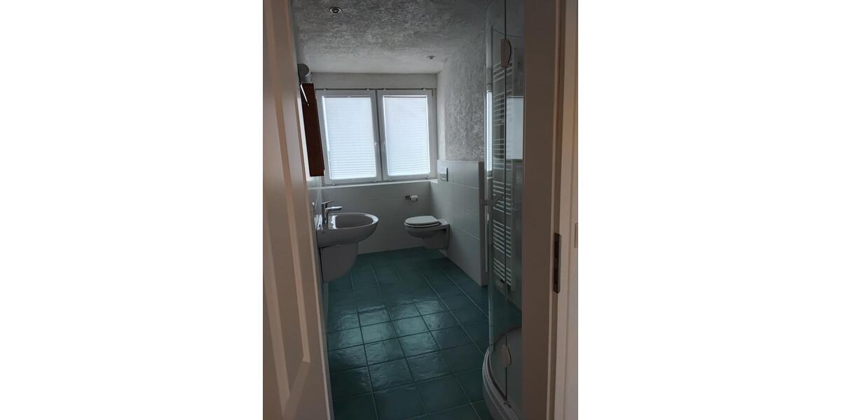 Dachgeschoßwohnung Walldürn - 3 Zimmer, 100 m&sup2;, 800&euro; | Angebot:26221333