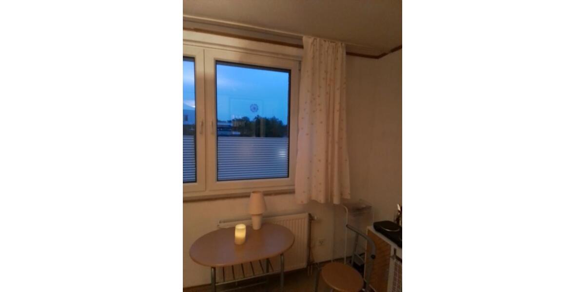 Wohnen auf Zeit Köln Mülheim - 1 Zimmer, 15 m&sup2;, 699&euro; | Angebot:25864033