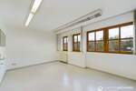 Gewerbeobjekt Nittendorf - 9 Zimmer, 169 m&sup2;, 1.495&euro; | Angebot:25802324