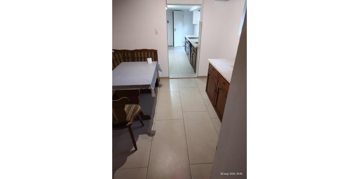 MONTEURZIMMER SOUTERRAIN WOHNUNG 1 zimmer