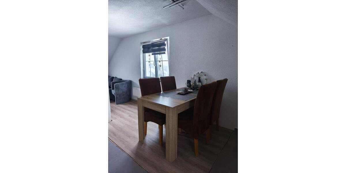 Dachgeschoßwohnung Rot am See - 3 Zimmer, 77 m&sup2;, 650&euro; | Angebot:24441196