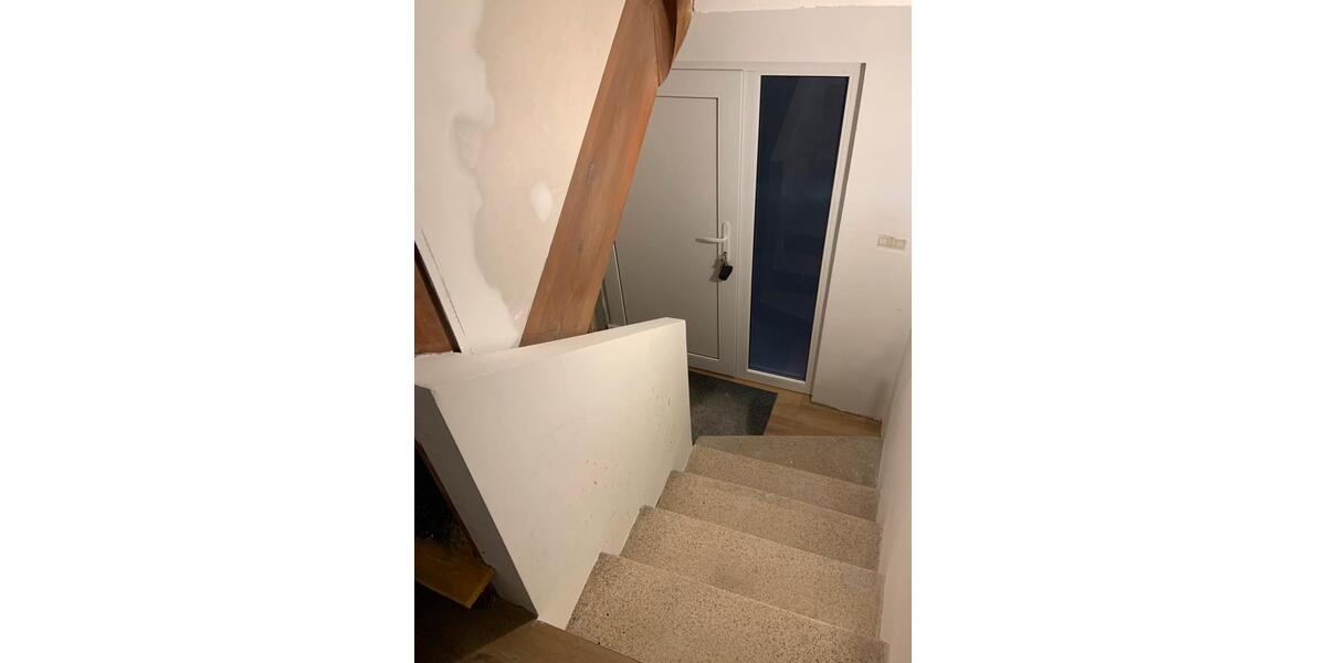 Reihenhaus Bamberg Am Bruderwald - 5 Zimmer, 150 m&sup2;, 1.800&euro; | Angebot:24688886