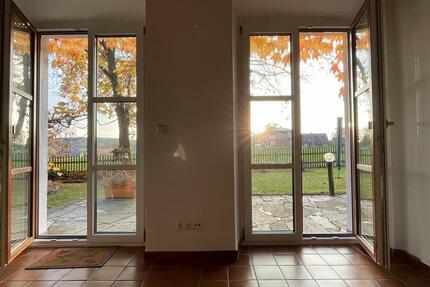 Haus Parkstein - 8 Zimmer, 200 m&sup2;, 1.800&euro; | Angebot:25141989