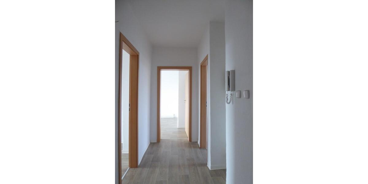 Etagenwohnung Bad Lauchstädt - 3 Zimmer, 58 m&sup2;, 359&euro; | Angebot:24700321