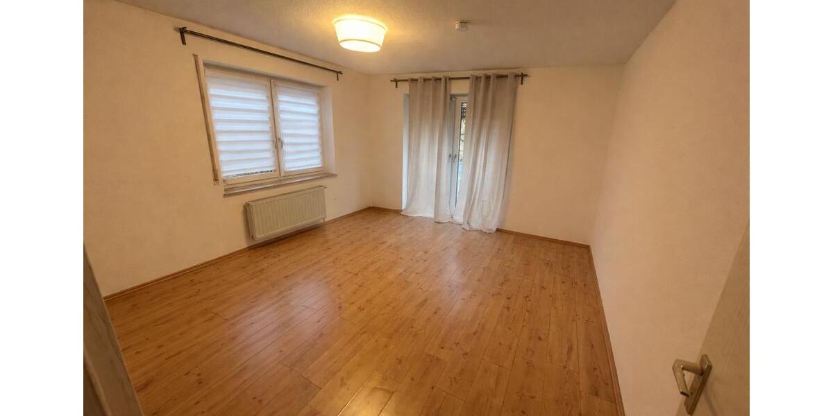 Wohnen auf Zeit Blaustein - 4 Zimmer, 98 m&sup2;, 590&euro; | Angebot:24756831
