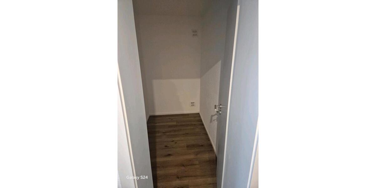 Etagenwohnung Schwäbisch Gmünd - 3 Zimmer, 80 m&sup2;, 950&euro; | Angebot:25063288