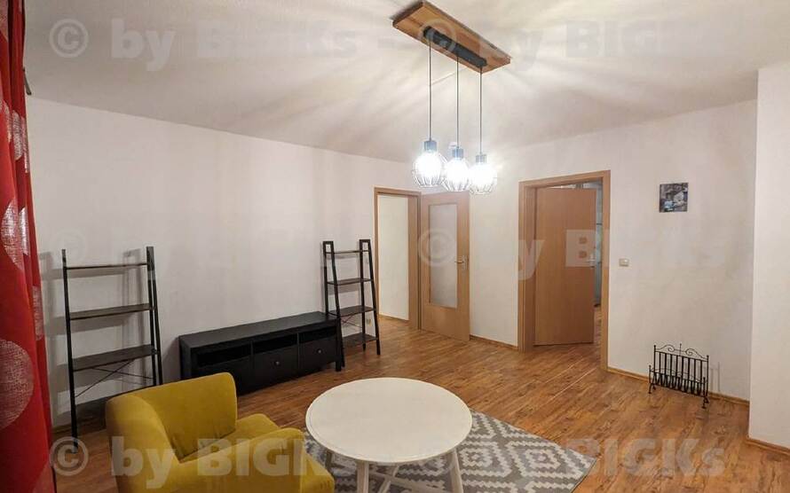 BIGKs: Suhl-Leninring: FREIE AUSSICHT - 3 Raum Wohnung Suhl,sep.Küche,Dusch-Wannenbad, Balkon (-;) 3 zimmer