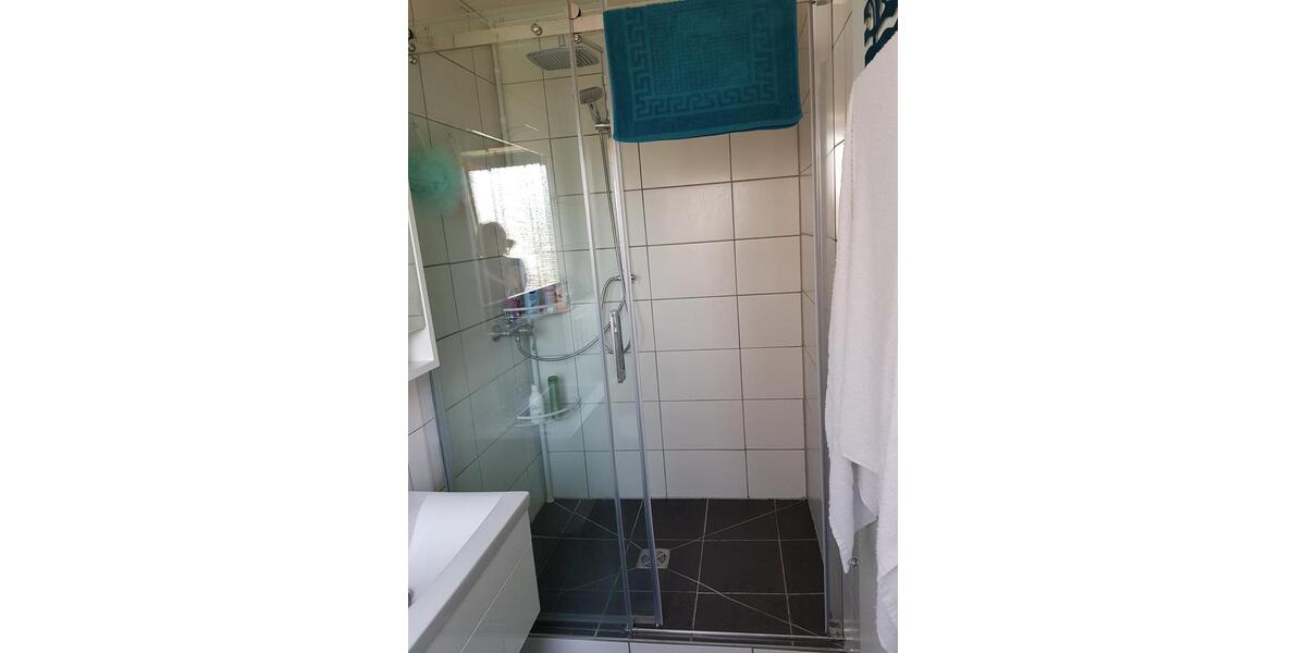 Etagenwohnung Gummersbach - 4 Zimmer, 90 m&sup2;, 950&euro; | Angebot:26051062