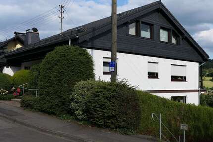 Wohnung Hilchenbach - 3 Zimmer, 112 m&sup2;, 810&euro; | Angebot:27328982