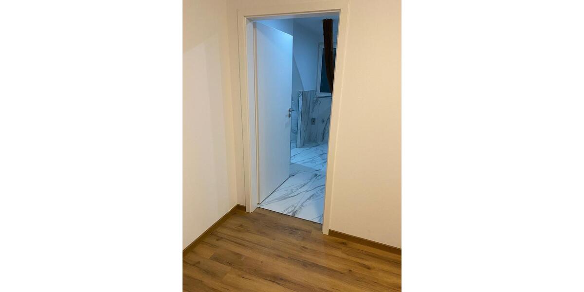 Etagenwohnung Gruibingen - 5 Zimmer, 95 m&sup2;, 1.140&euro; | Angebot:24276650