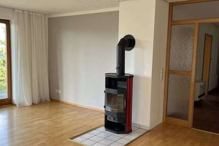 Wohnung Aidlingen-Deufringen Deufringen - 3.5 Zimmer, 84 m&sup2;, 890&euro; | Angebot:26511416