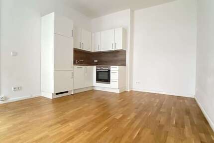 Wohnung zum Mieten in Berlin 655,93 € 27.44 m²