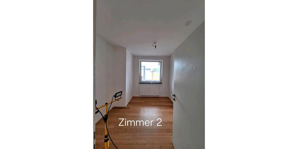 Etagenwohnung Laatzen - 5 Zimmer, 85 m&sup2;, 450&euro; | Angebot:26386033