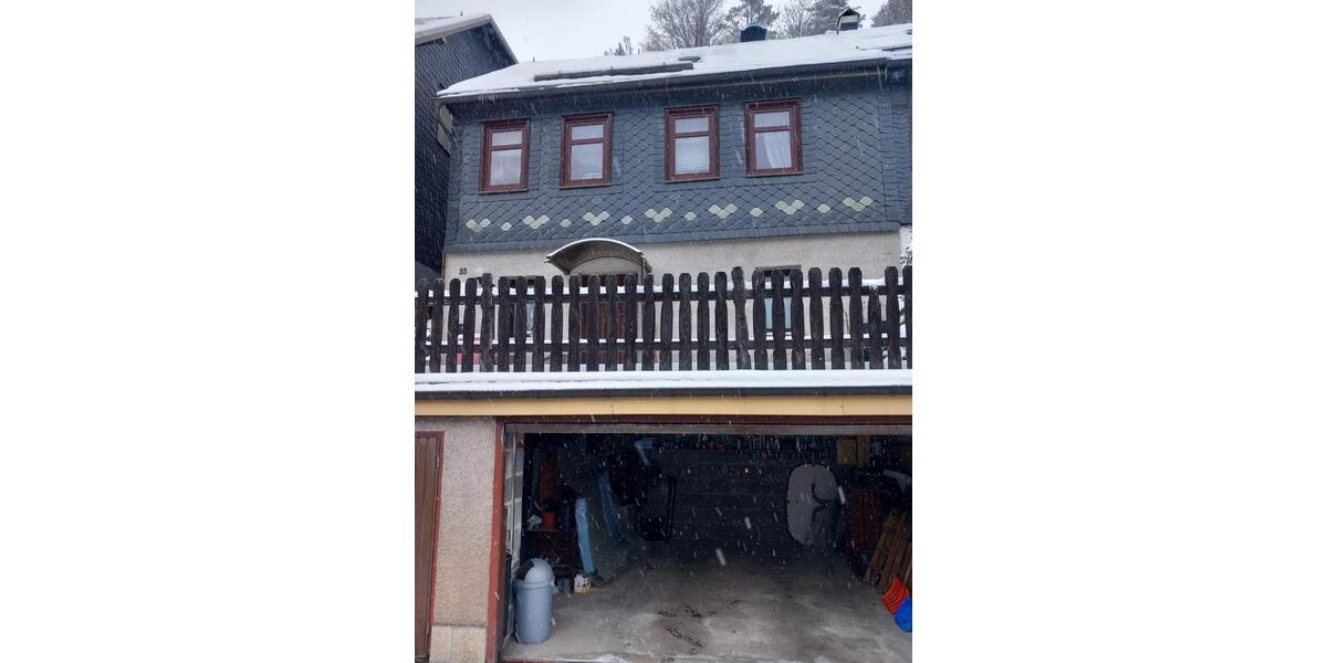 Einfamilienhaus Neuhaus am Rennweg - 4 Zimmer, 90 m&sup2;, 900&euro; | Angebot:24865025