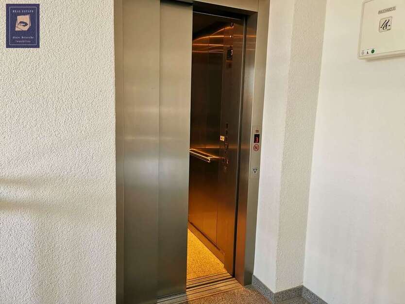 Penthousewohnung mit großer Dachterrasse am Opernplatz 4 zimmer