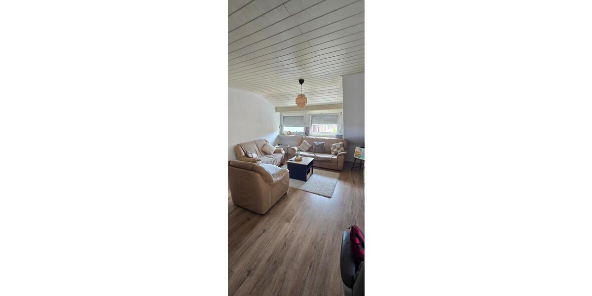 Dachgeschoßwohnung Emmerich am Rhein - 1 Zimmer, 53 m&sup2;, 490&euro; | Angebot:26564964