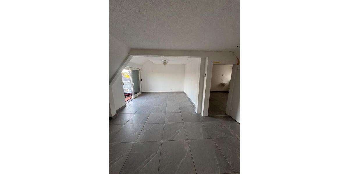 Maisonettenwohnung Oberderdingen - 2 Zimmer, 95 m&sup2;, 1.500&euro; | Angebot:26648256