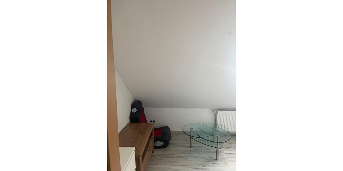 Dachgeschosswohnung in Lehrte-Sievershausen 3 zimmer