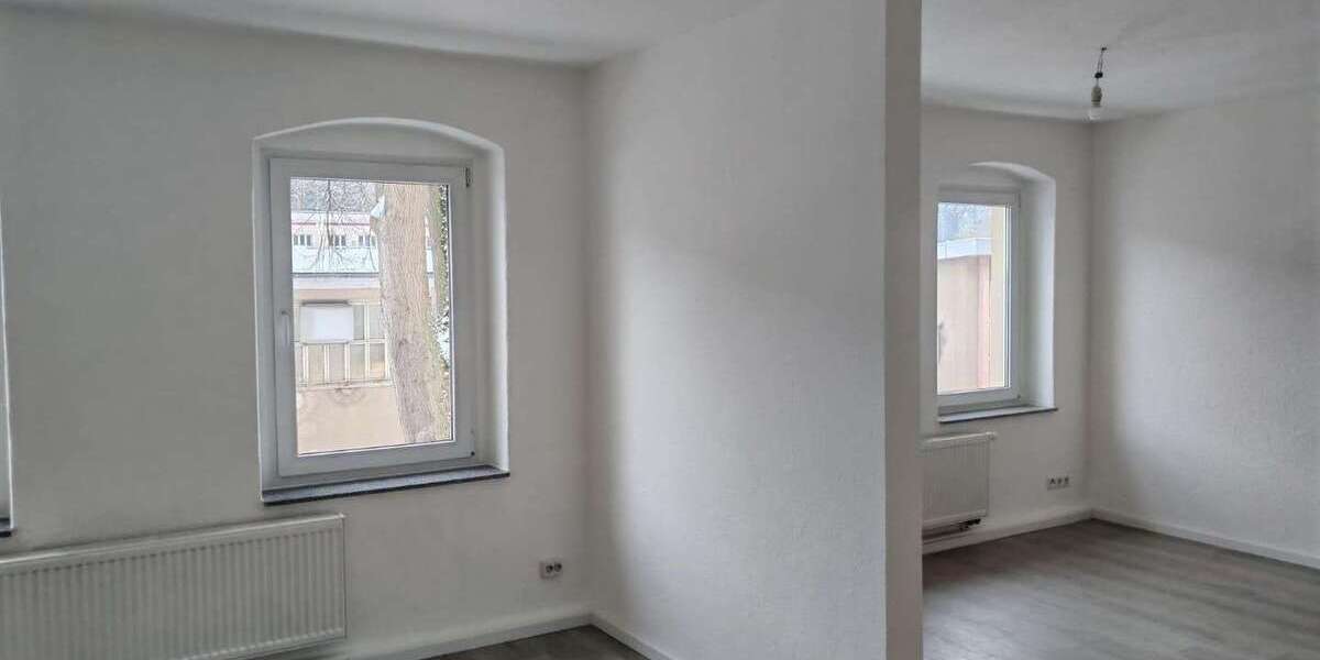 Etagenwohnung Oederan - 3 Zimmer, 80 m&sup2;, 480&euro; | Angebot:25819497