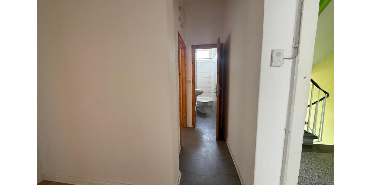 Etagenwohnung Braunschweig Lehndorf-Watenbüttel - 3 Zimmer, 60 m&sup2;, 500&euro; | Angebot:26426429
