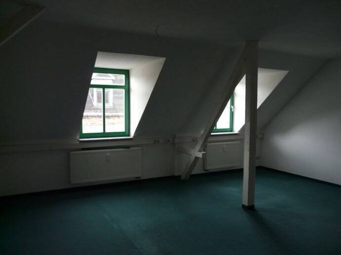 Etagenwohnung Grimma - 6 Zimmer, 113 m&sup2;, 600&euro; | Angebot:19319299