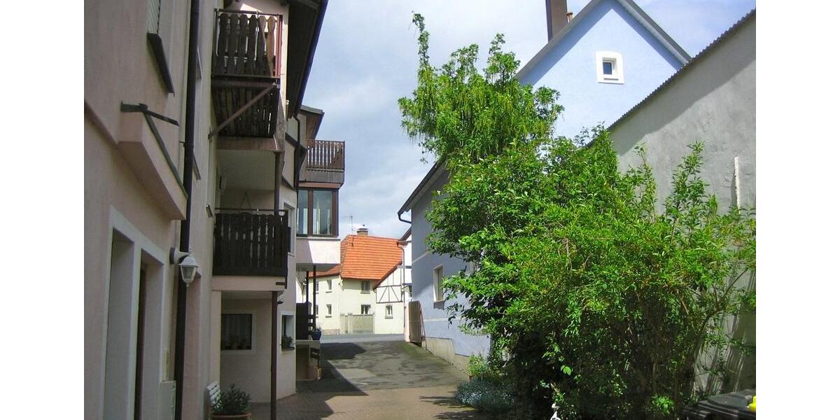 Etagenwohnung Kolitzheim - 3 Zimmer, 80 m&sup2;, 520&euro; | Angebot:25852503