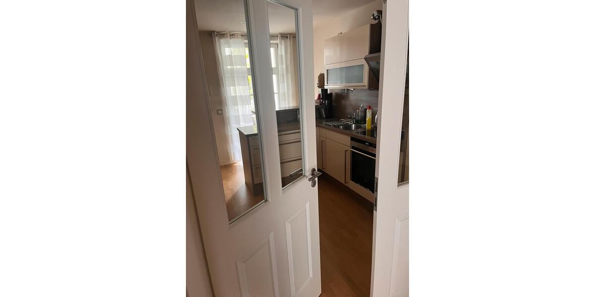 Hochparterre Ludwigshafen am Rhein Ludwigshafen-Hemshof - 2 Zimmer, 76 m&sup2;, 1.500&euro; | Angebot:26375462