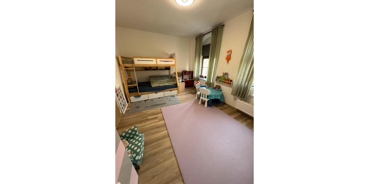 Etagenwohnung Marienberg - 4 Zimmer, 120 m&sup2;, 975&euro; | Angebot:25641774