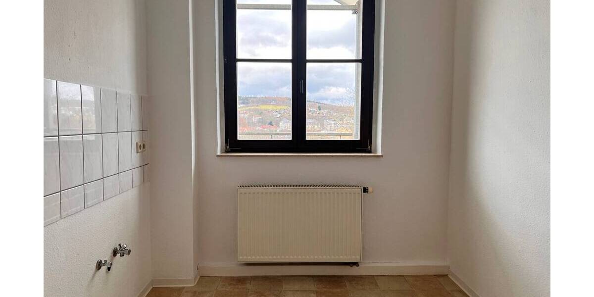 Etagenwohnung Plauen Stadtmitte - 2 Zimmer, 64 m&sup2;, 376&euro; | Angebot:26308234