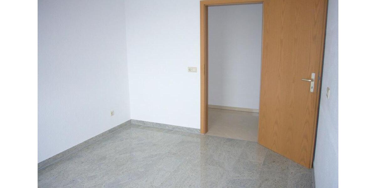 Etagenwohnung Falkenberg/Elster Elster - 3 Zimmer, 67 m&sup2;, 419&euro; | Angebot:25990148