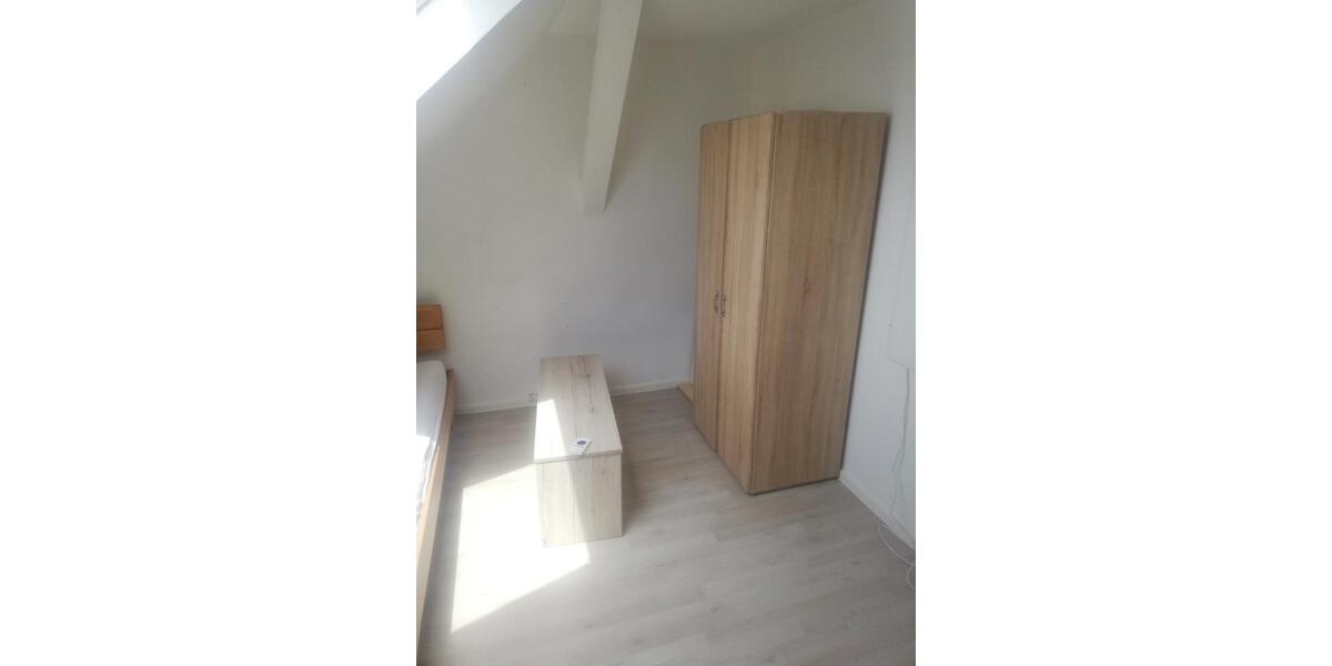 Möbliertes Zimmer in einer Wohnung 1 zimmer