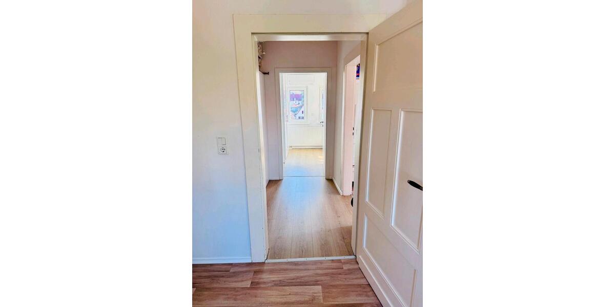 Dachgeschoßwohnung Bad Wildungen - 1 Zimmer, 52 m&sup2;, 572&euro; | Angebot:25332192