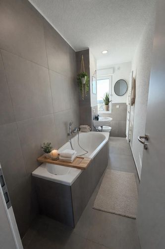 Etagenwohnung Hettstedt - 4 Zimmer, 72 m&sup2;, 695&euro; | Angebot:26001642