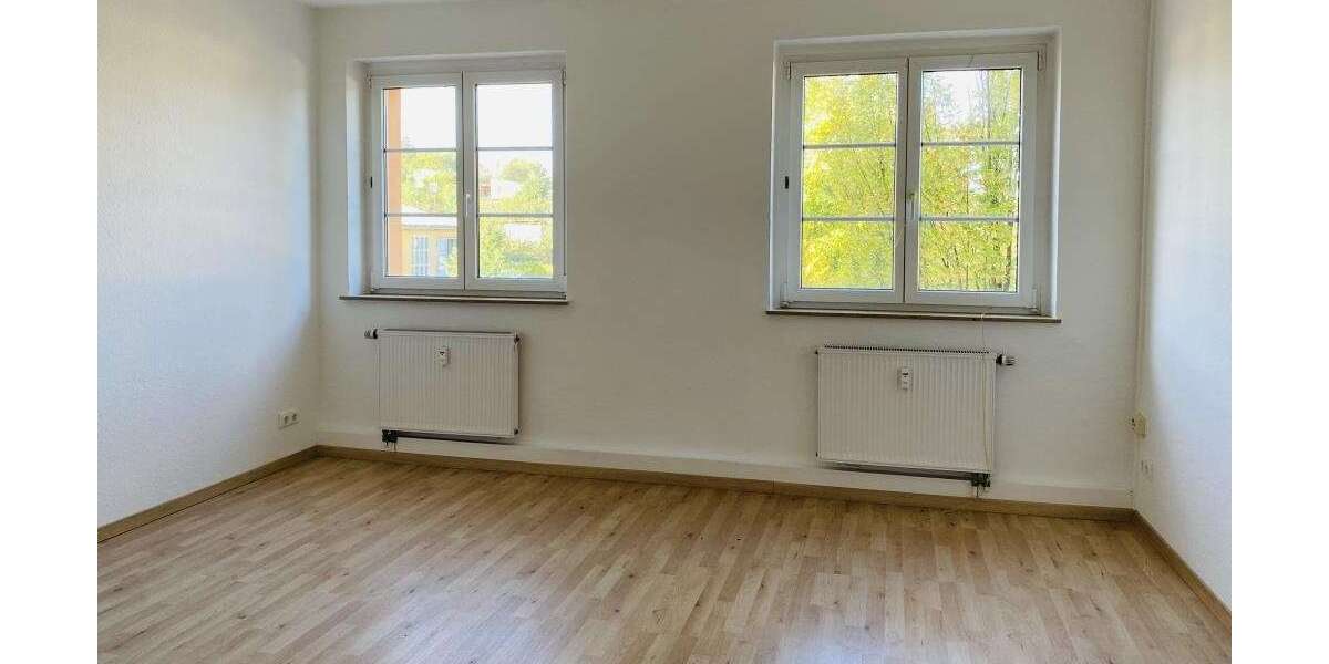 Etagenwohnung Döbeln - 2 Zimmer, 57 m&sup2;, 342&euro; | Angebot:26101828
