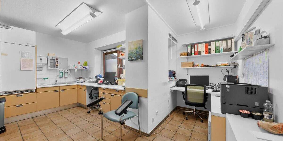 Gewerbeobjekt Rain - 5 Zimmer, 135 m&sup2;, 1.080&euro; | Angebot:25800184