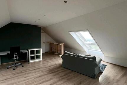 Möbiliertes Wohnen für Finanzstudenten ab August 26 2 zimmer