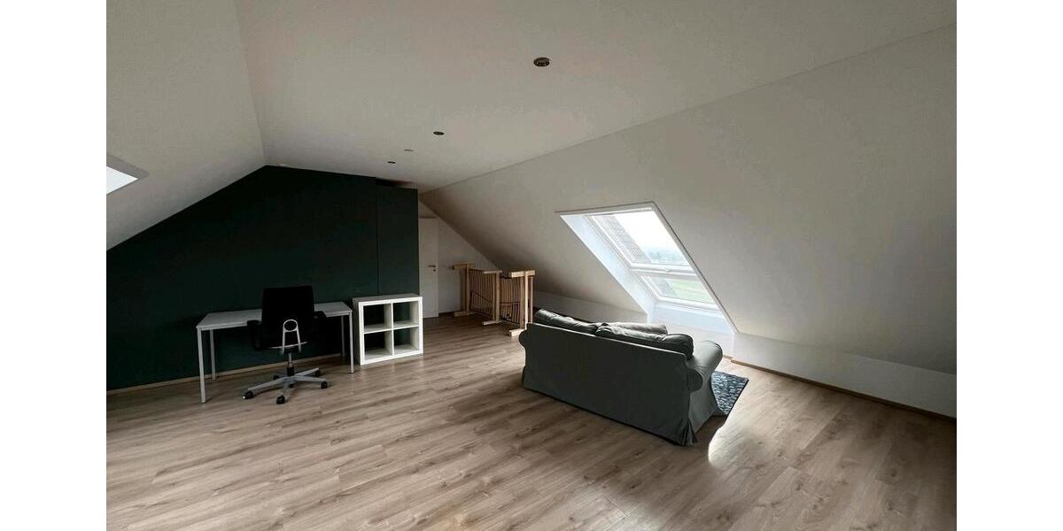 Möbiliertes Wohnen für Finanzstudenten ab August 26 2 zimmer