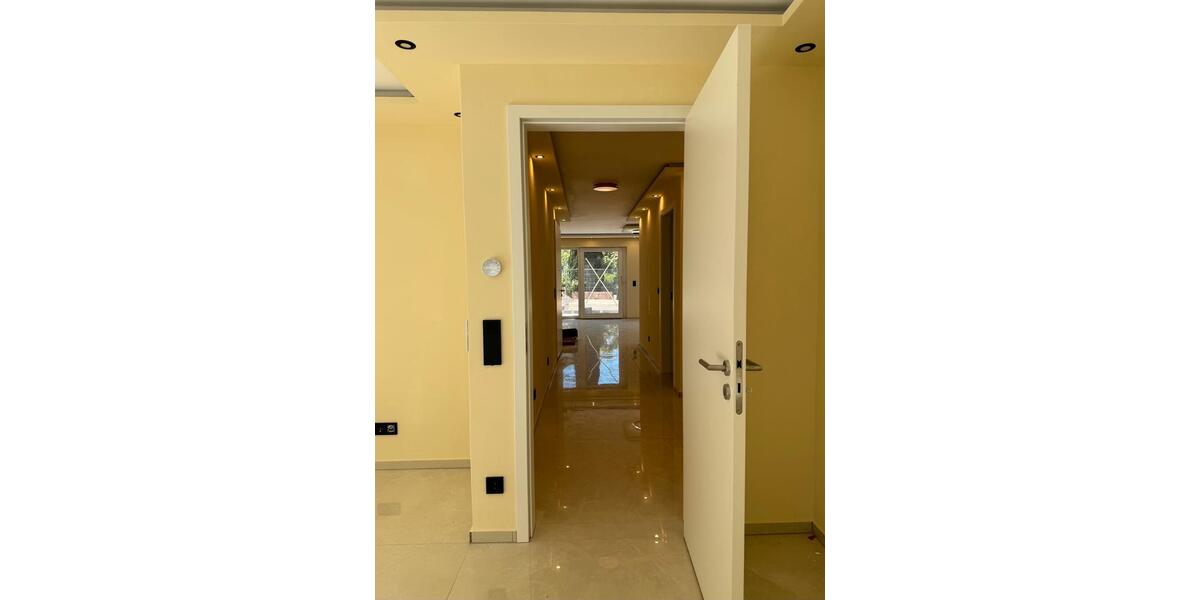 Erdgeschoßwohnung Waldkirch - 3 Zimmer, 110 m&sup2;, 2.600&euro; | Angebot:26699176
