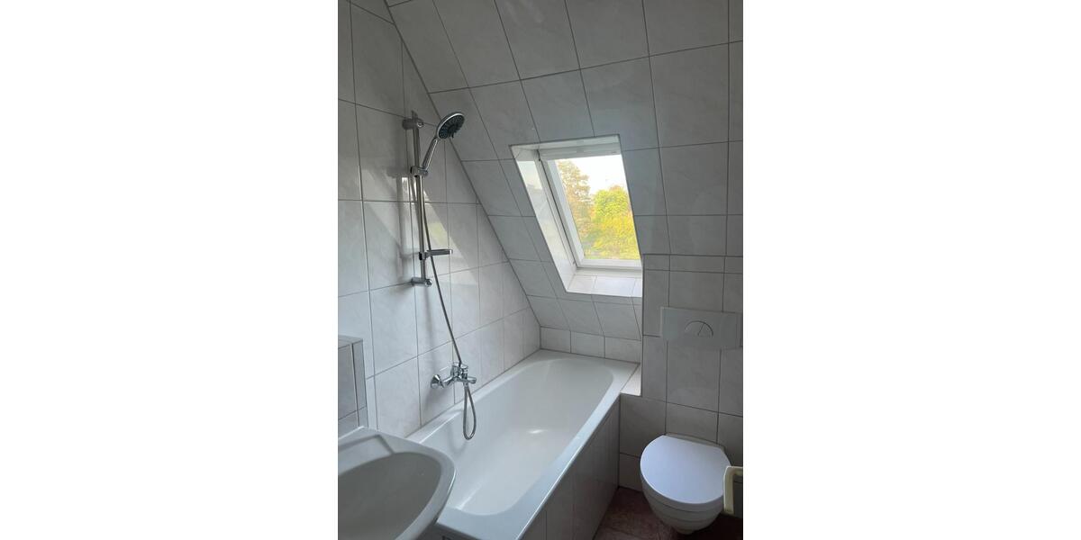 Dachgeschoßwohnung Wennigsen (Deister) - 3 Zimmer, 47 m&sup2;, 654&euro; | Angebot:26526979