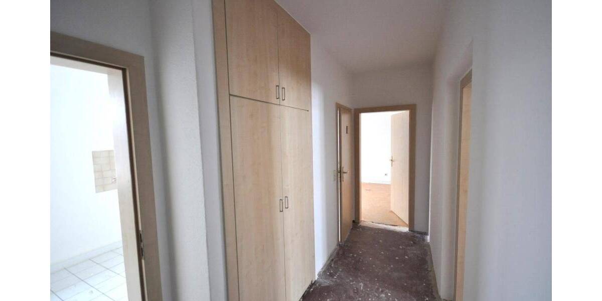 Etagenwohnung Weißkeißel - 3 Zimmer, 63 m&sup2;, 340&euro; | Angebot:25701058