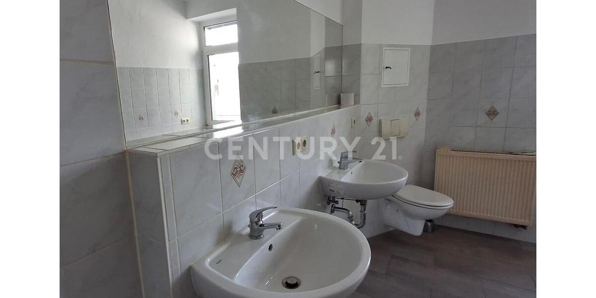 Dachgeschoßwohnung Gera Alt-Taubenpreskeln - 3 Zimmer, 91 m&sup2;, 540&euro; | Angebot:26632733