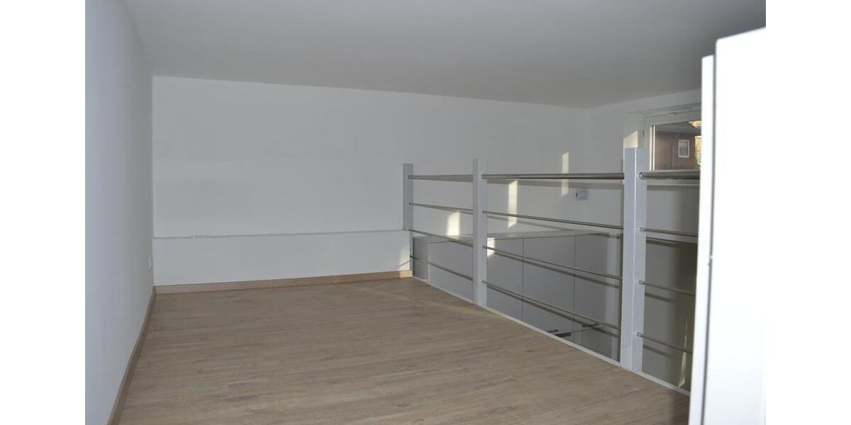Etagenwohnung Wilhelmshaven - 1 Zimmer, 49 m&sup2;, 441&euro; | Angebot:26337927